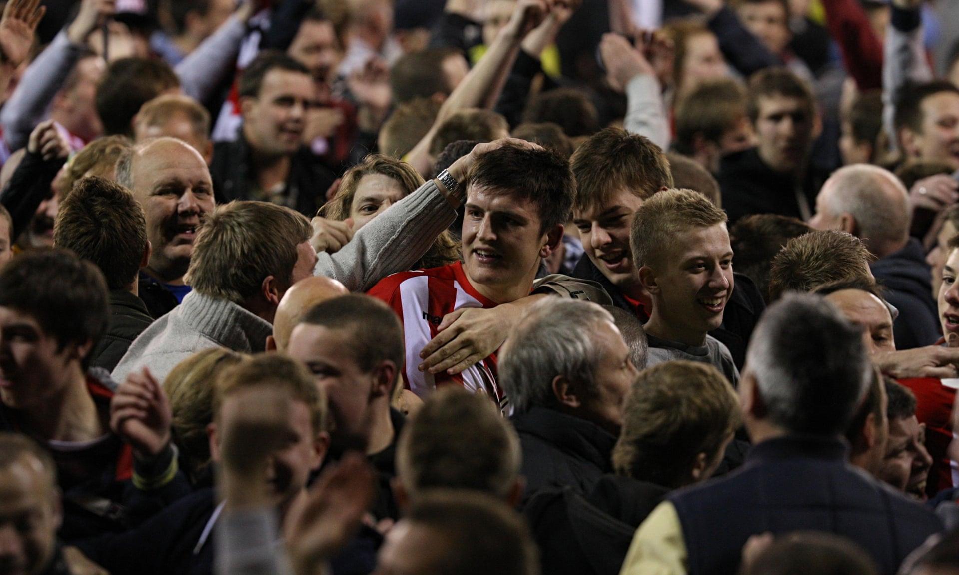 较为顺利地 较为顺利地